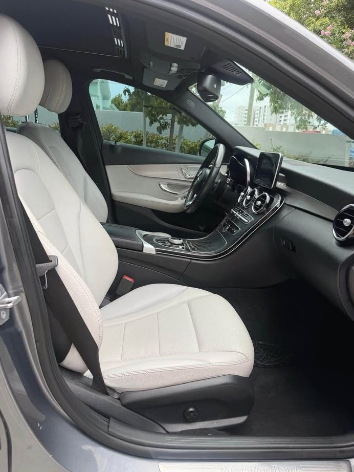 2018 Mercedes-Benz C-class C 300