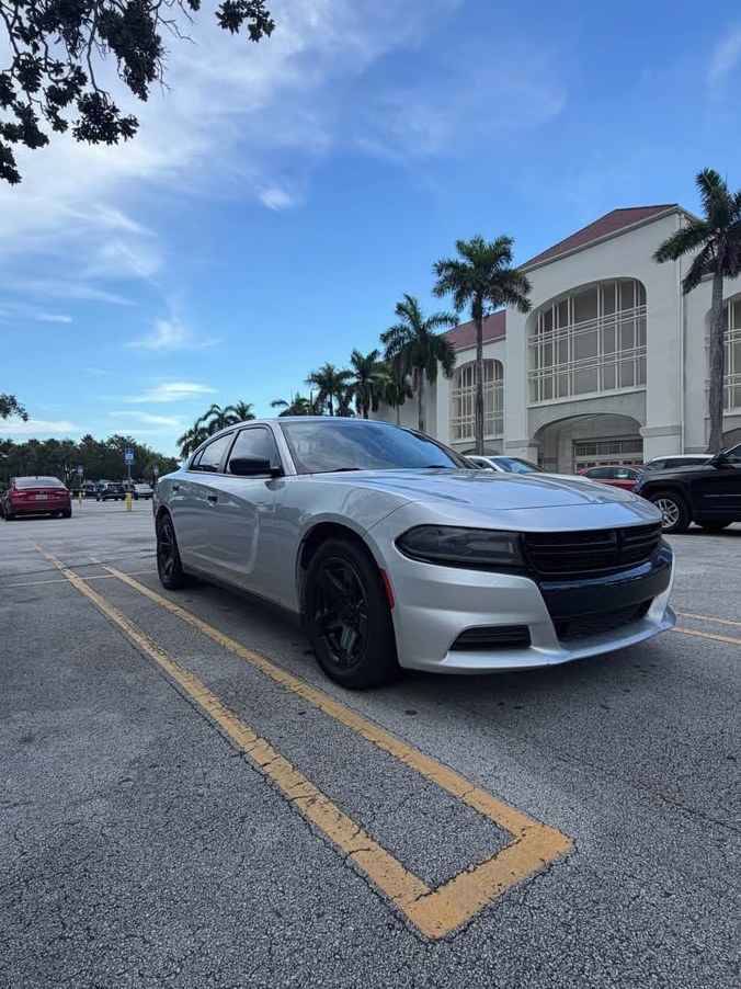 2017 Dodge Charger R/T Sedan