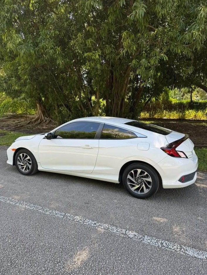 2020 Honda Civic LX Coupe