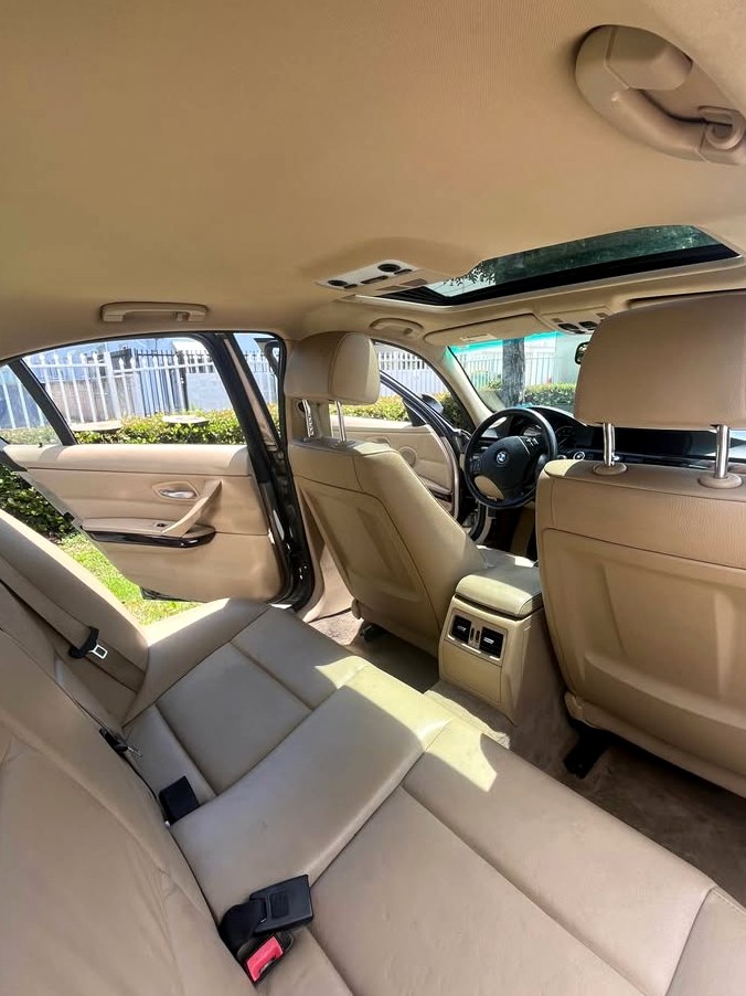 2011 BMW 3 series 328i