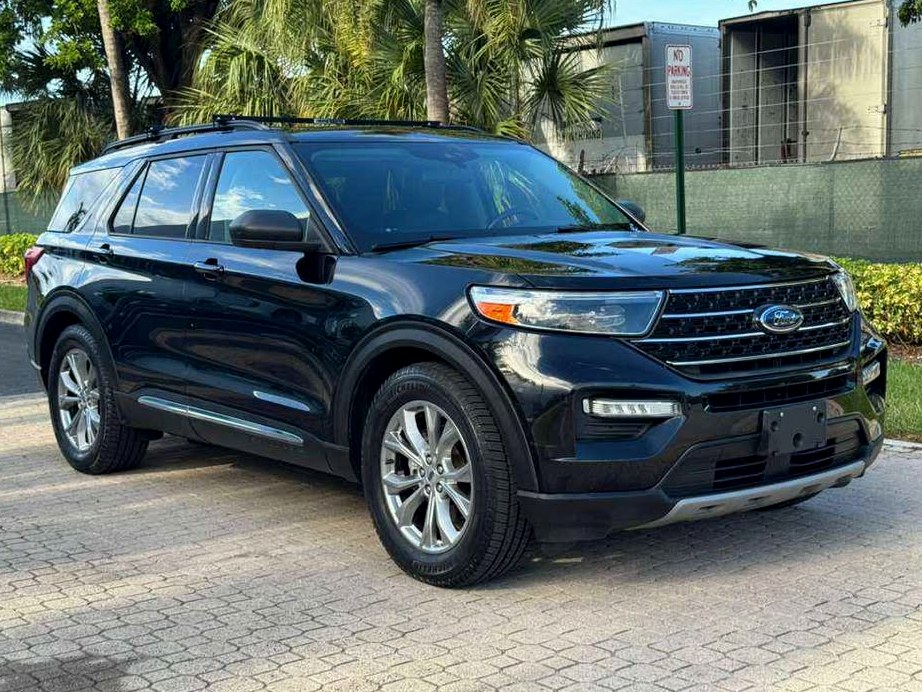 2020 Ford Explorer