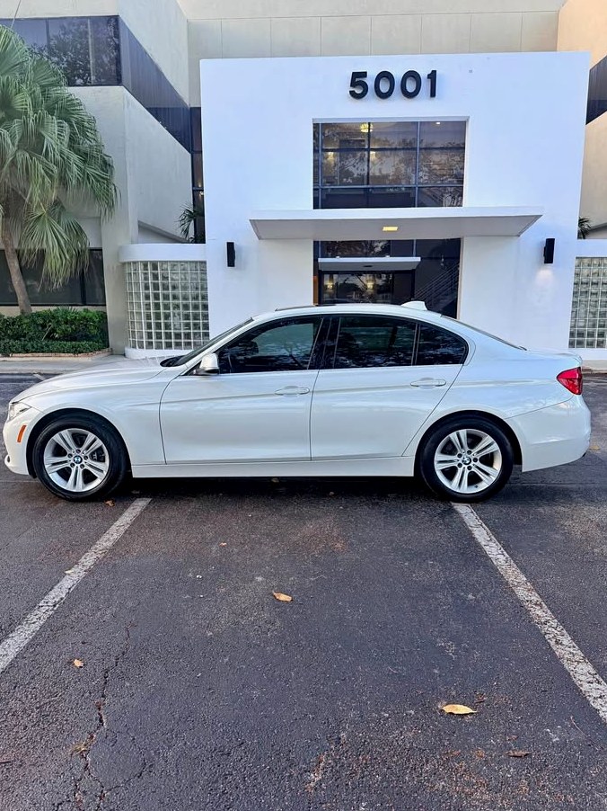 2018 BMW 3 series 330i