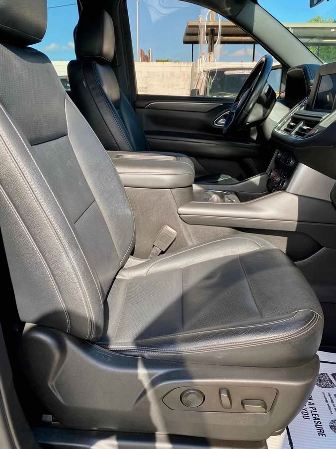 2023 Chevrolet Tahoe LS Sport