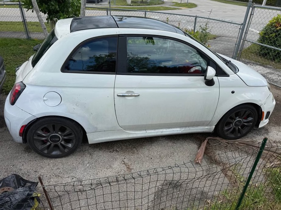 2013 Fiat 500 abarth Hatchback