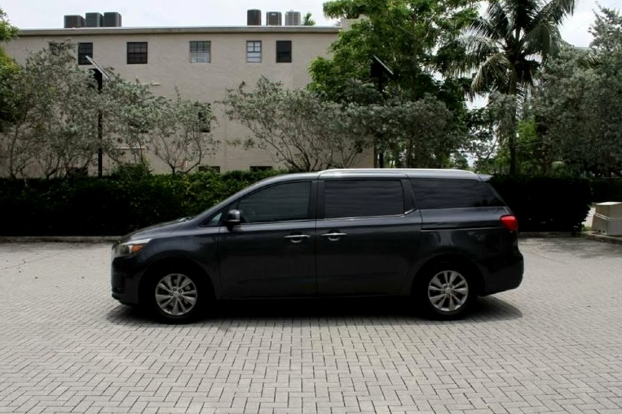 2017 Kia Sedona