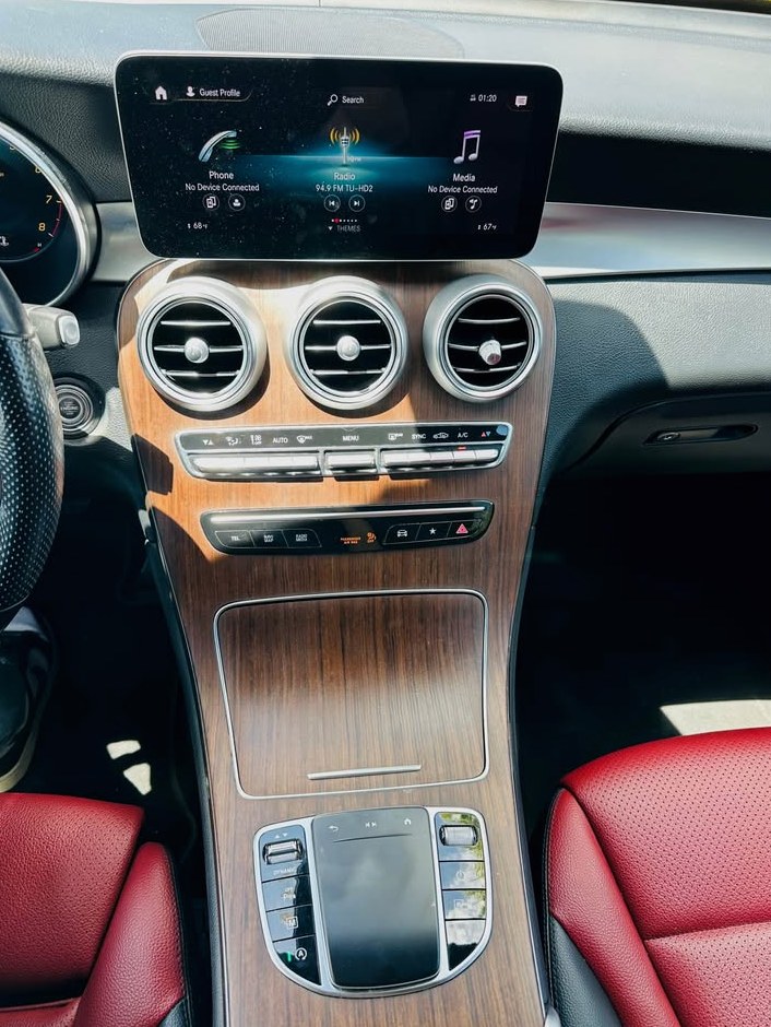 2022 Mercedes-Benz GLC 300 4MATIC