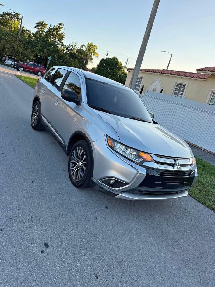 2018 Mitsubishi Outlander