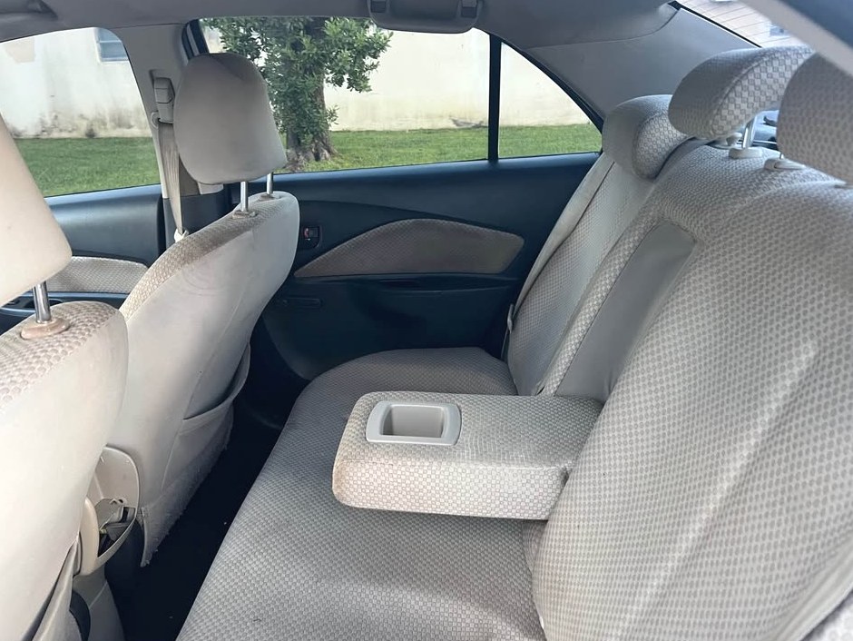 2008 Toyota Yaris LE Sedan