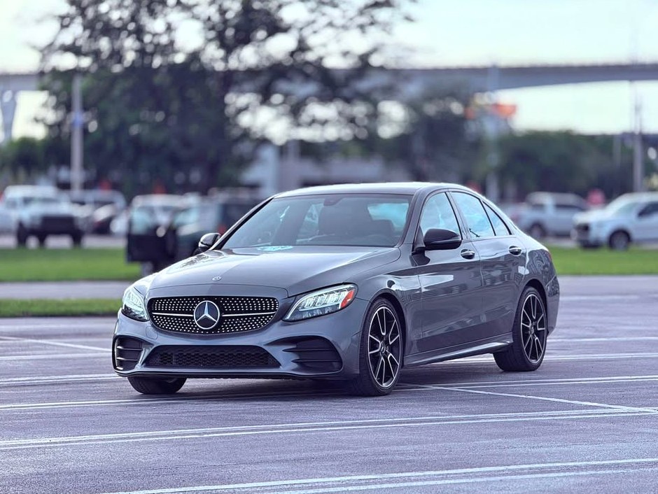 2021 Mercedes-Benz C-class C300