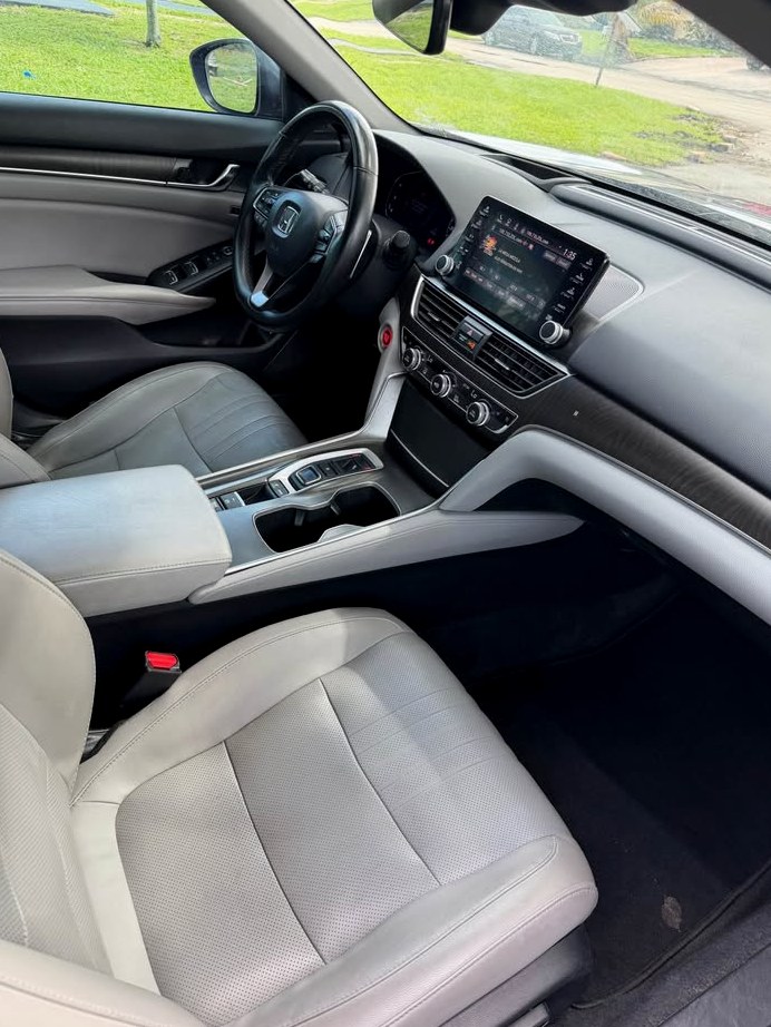 2020 Honda Accord Touring Sedan