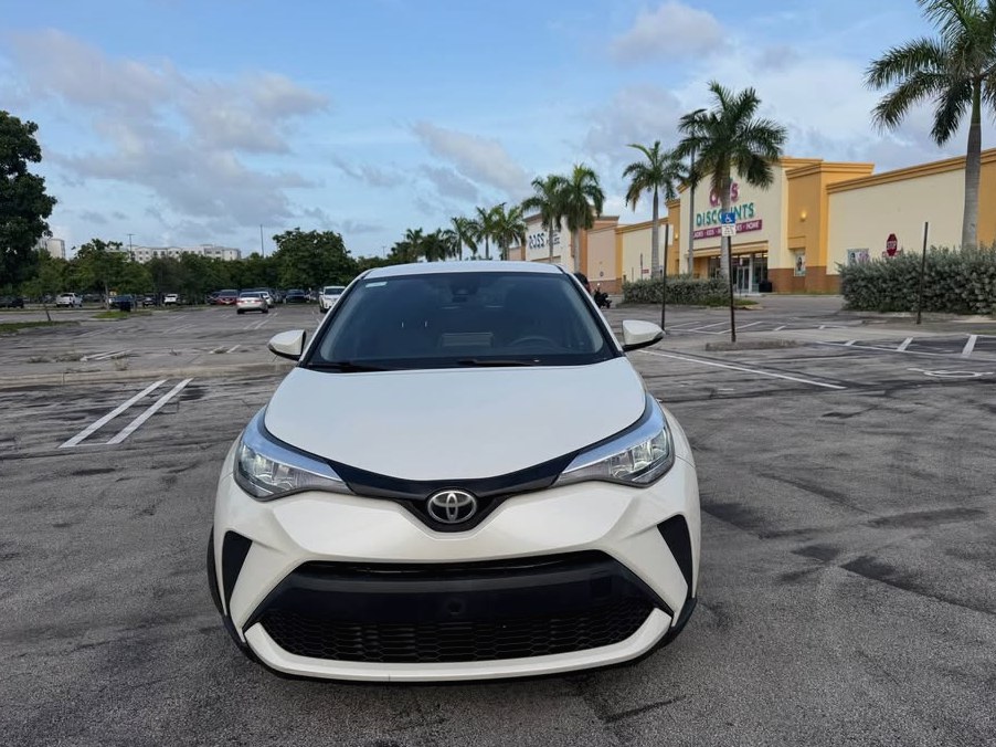 2020 Toyota C-hr XLE Sport