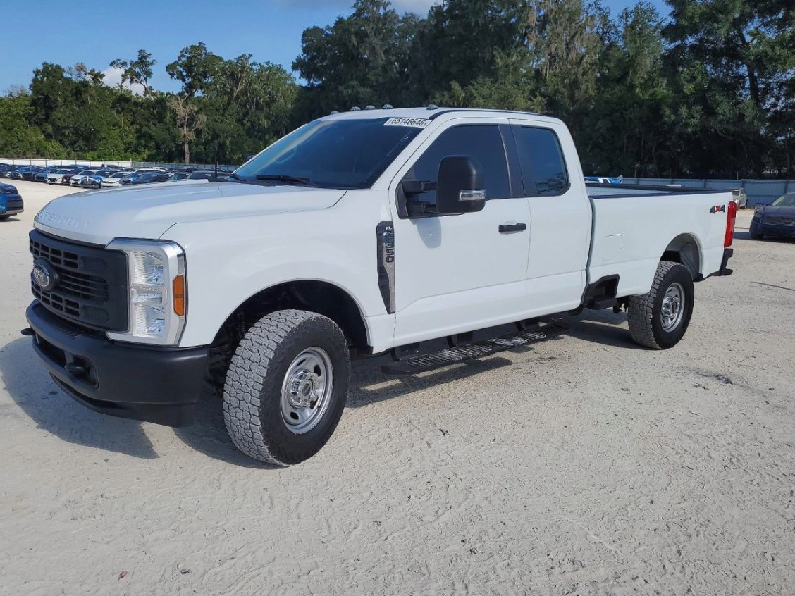 2024 Ford F350