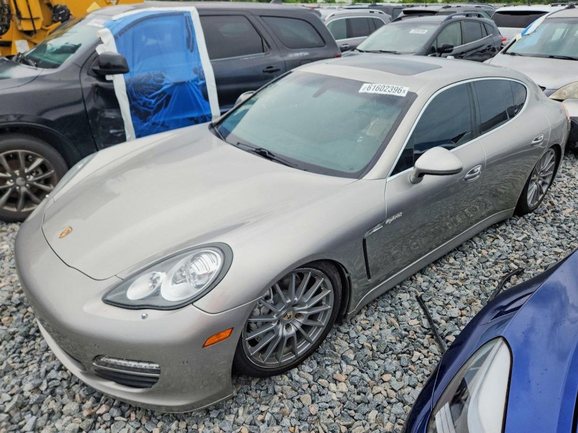 2012 Porsche Panamera