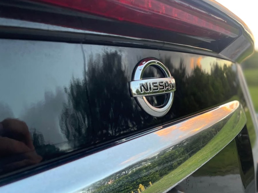 2012 Nissan Sentra SL Sedan