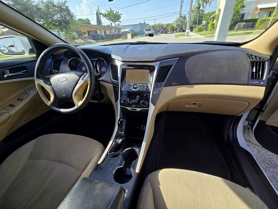 2011 Hyundai Sonata GLS Sedan