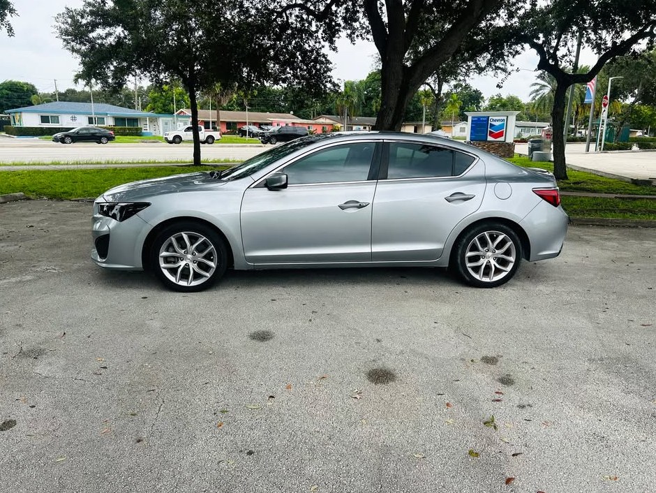 2020 Acura Ilx