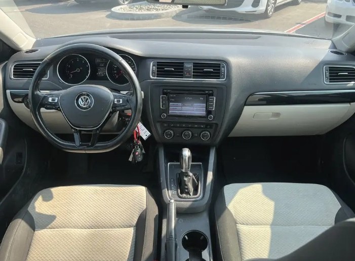2015 Volkswagen Jetta sedan trendline
