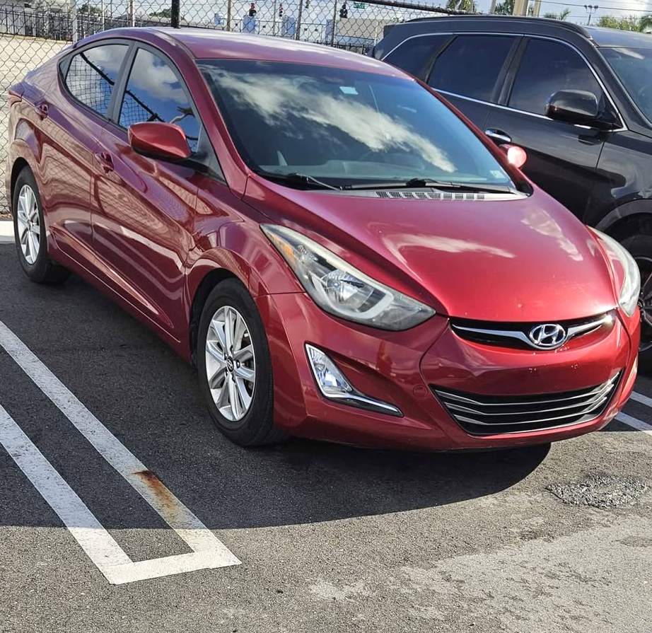 2014 Hyundai Elantra Sedan 4D