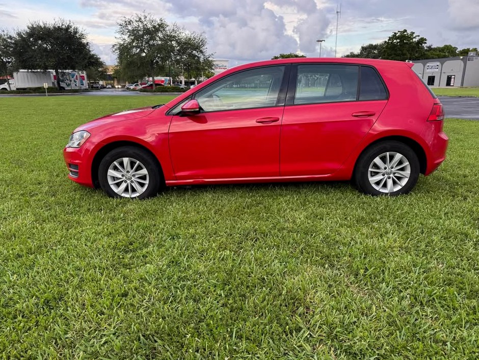 2017 Volkswagen Golf TSI SEL