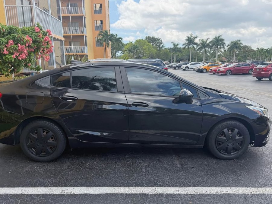 2017 Chevrolet Cruze 1LT Sedan