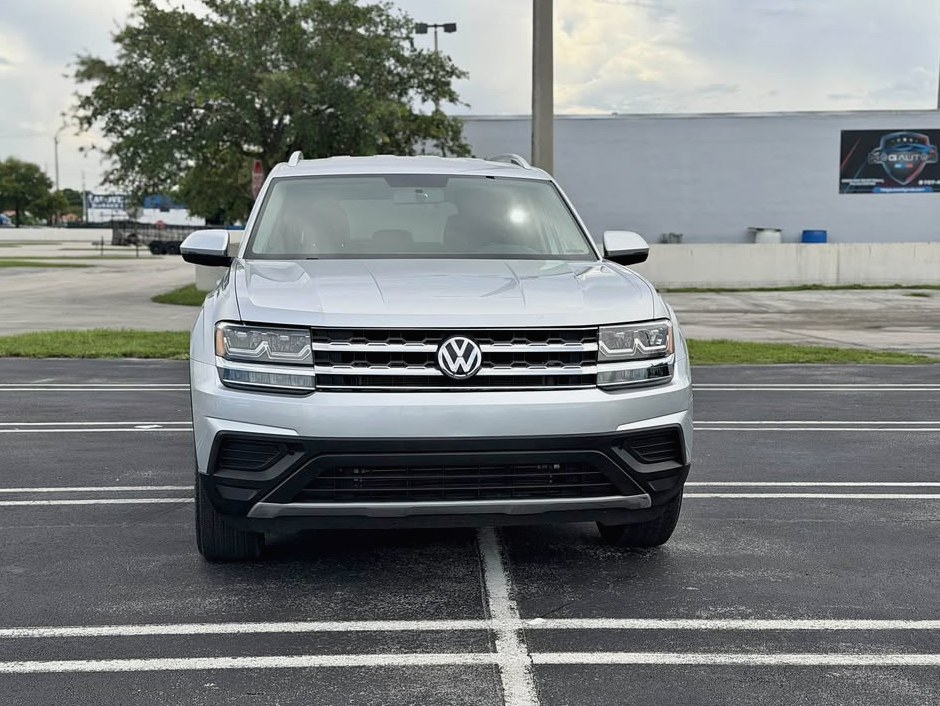 2018 Volkswagen 523665818157652 atlas
