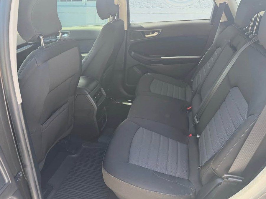 2019 Ford Edge SE Sport