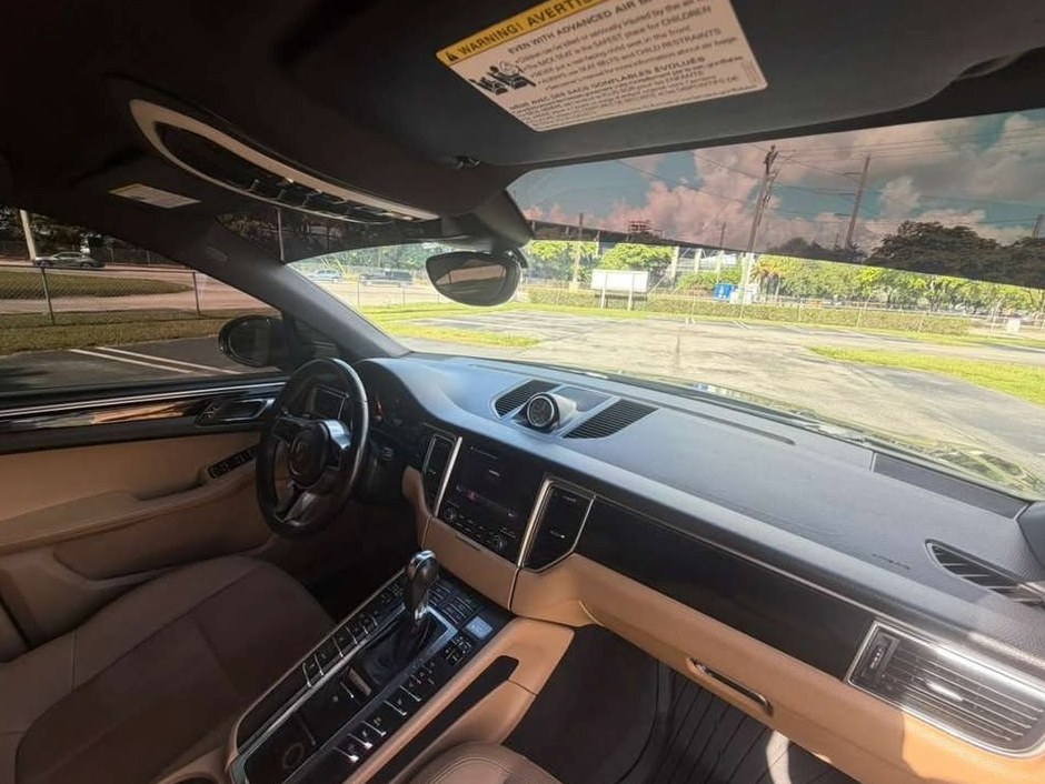 2018 Porsche Macan