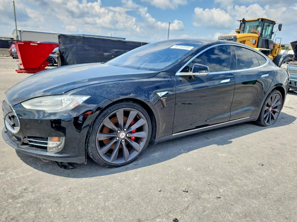 2014 Tesla Model S