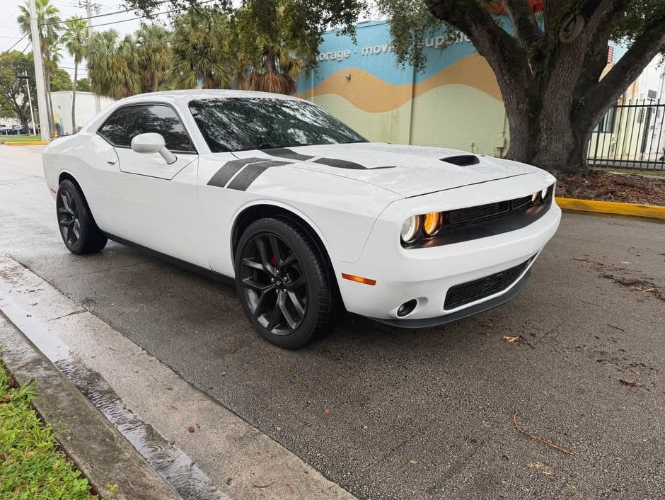 2019 Dodge Challenger Coupe 2D