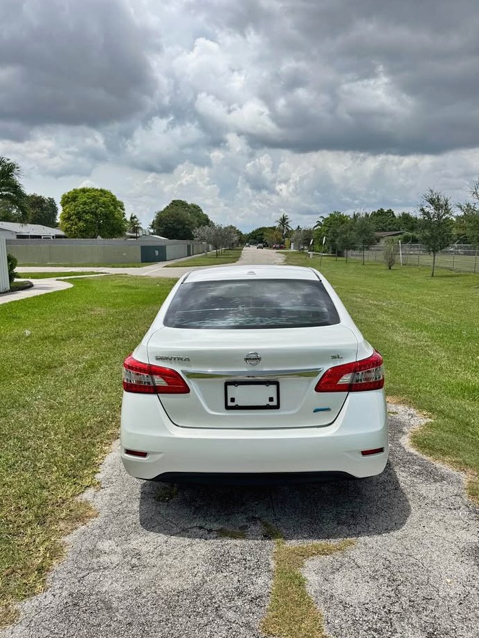 2013 Nissan Sentra SL Sedan