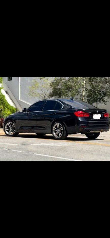 2018 BMW 3 series 330i
