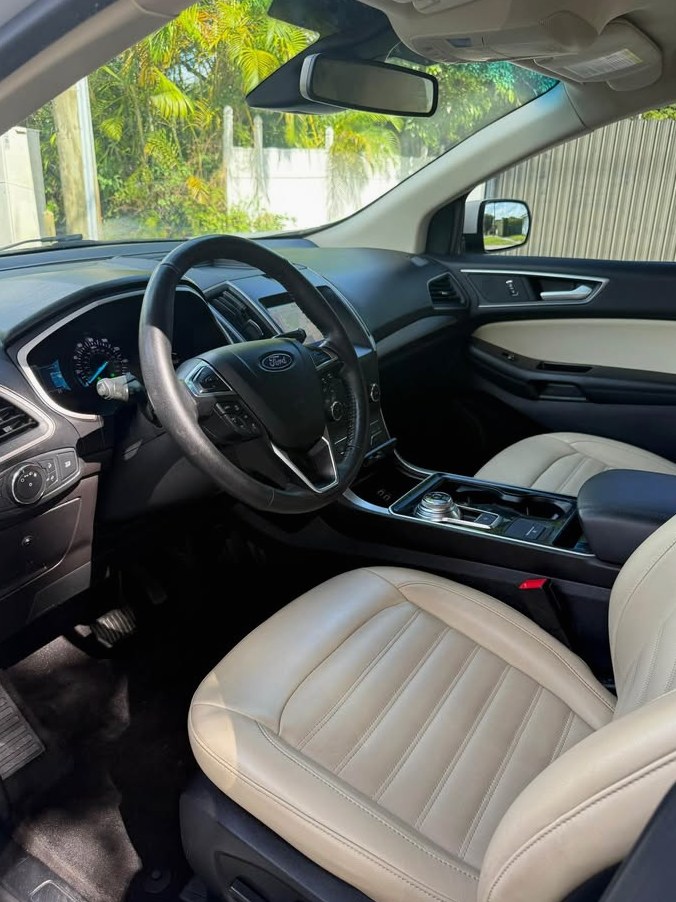 2020 Ford 297354680962030 edge