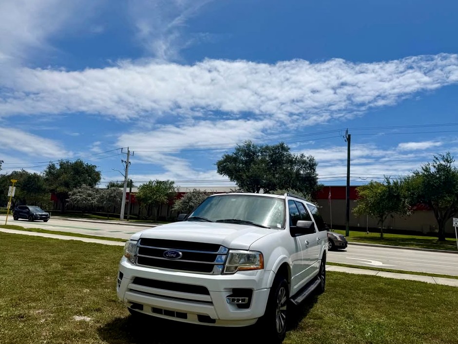 2017 Ford Expedition XLT Sport