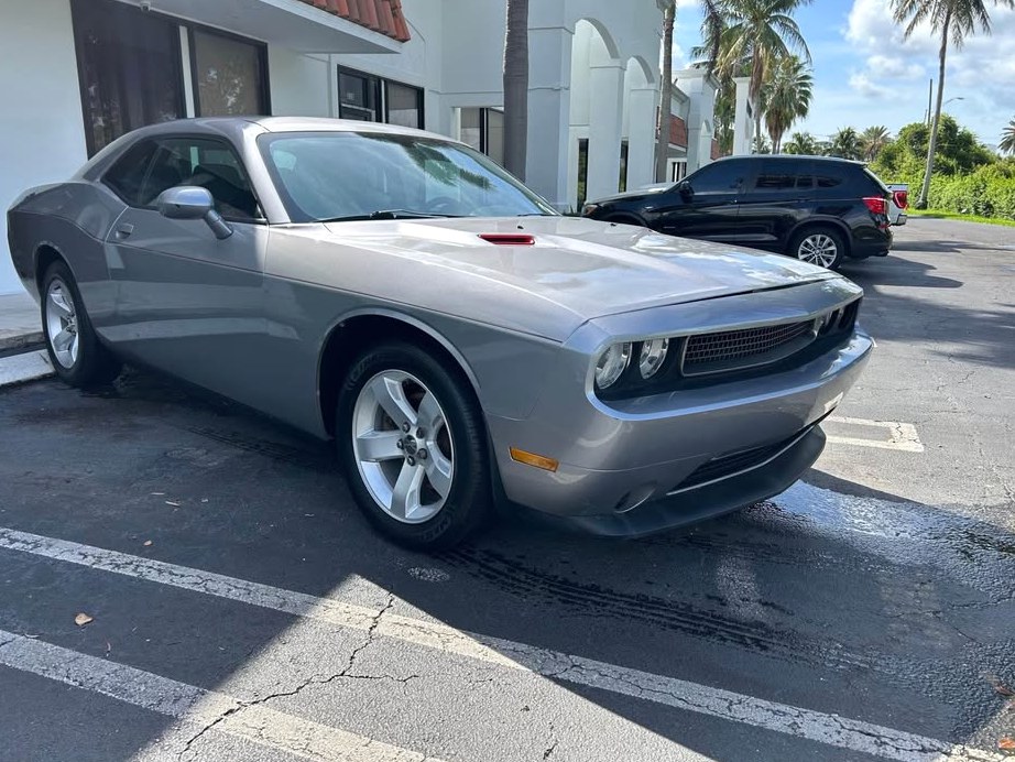 2011 Dodge Challenger Coupe 2D