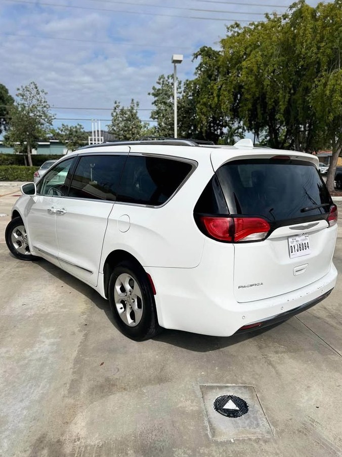 2018 Chrysler Pacifica