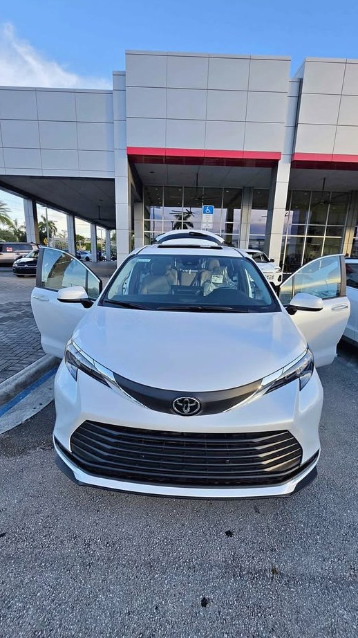 2026 Toyota Sienna