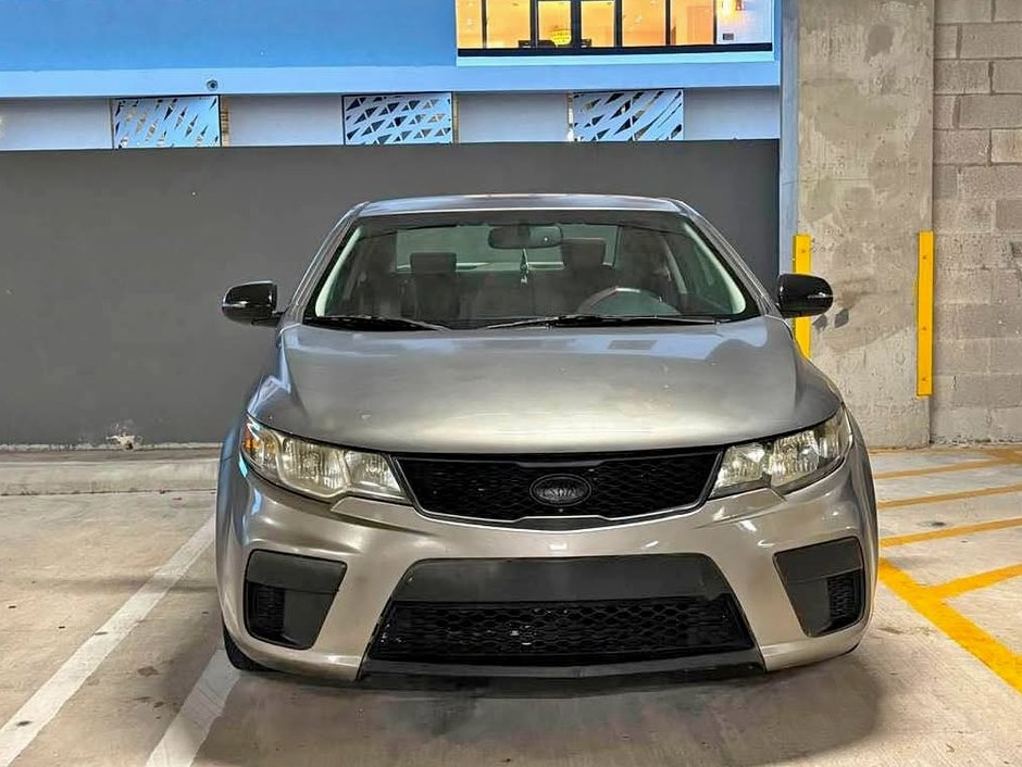 2012 Kia Forte koup