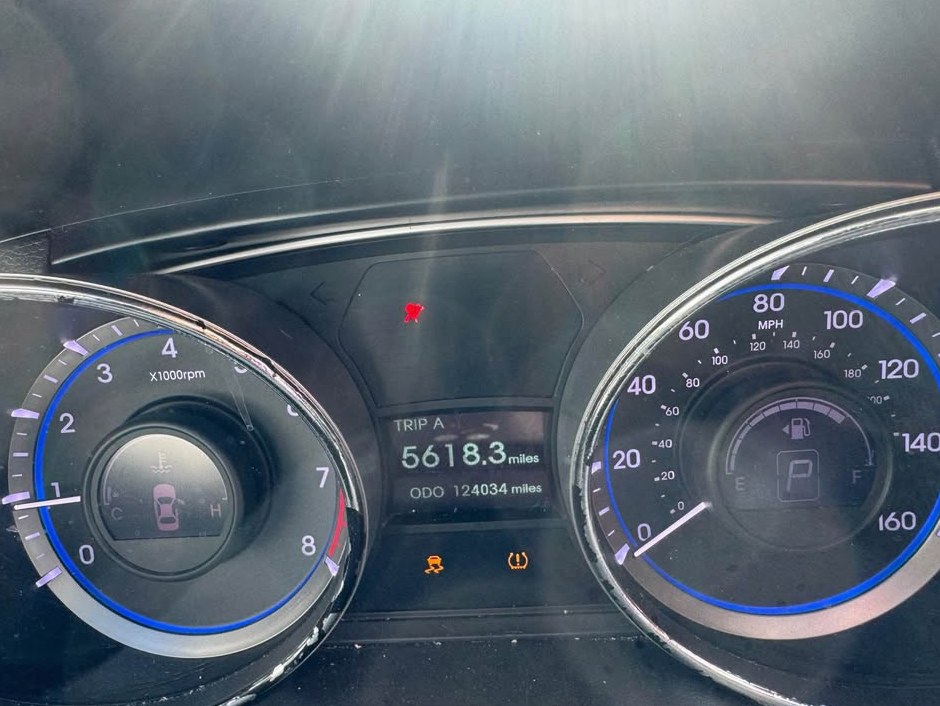 2014 Hyundai Sonata GL Sedan