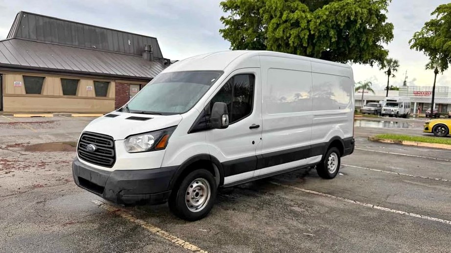 2020 Ford Transit 250 cargo