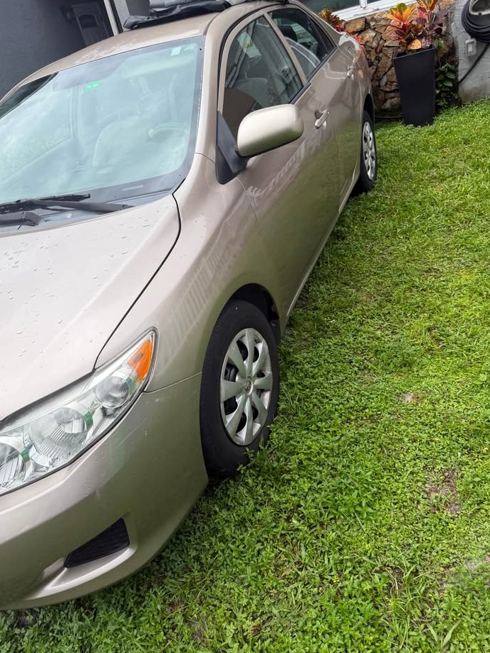 2009 Toyota Corolla CE Sedan