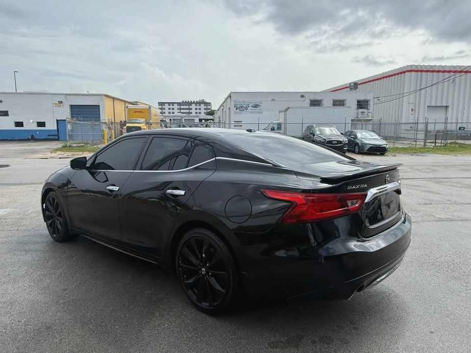 2017 Nissan Maxima