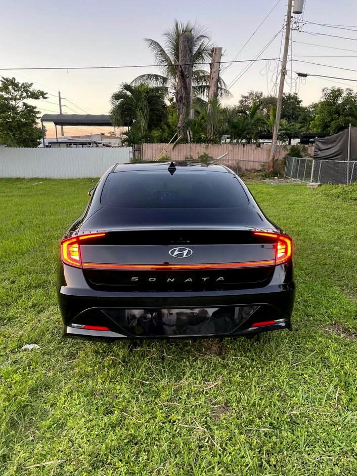 2023 Hyundai Sonata LX Sedan