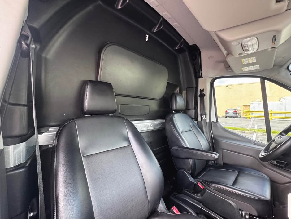 2020 Ford Transit 250 cargo