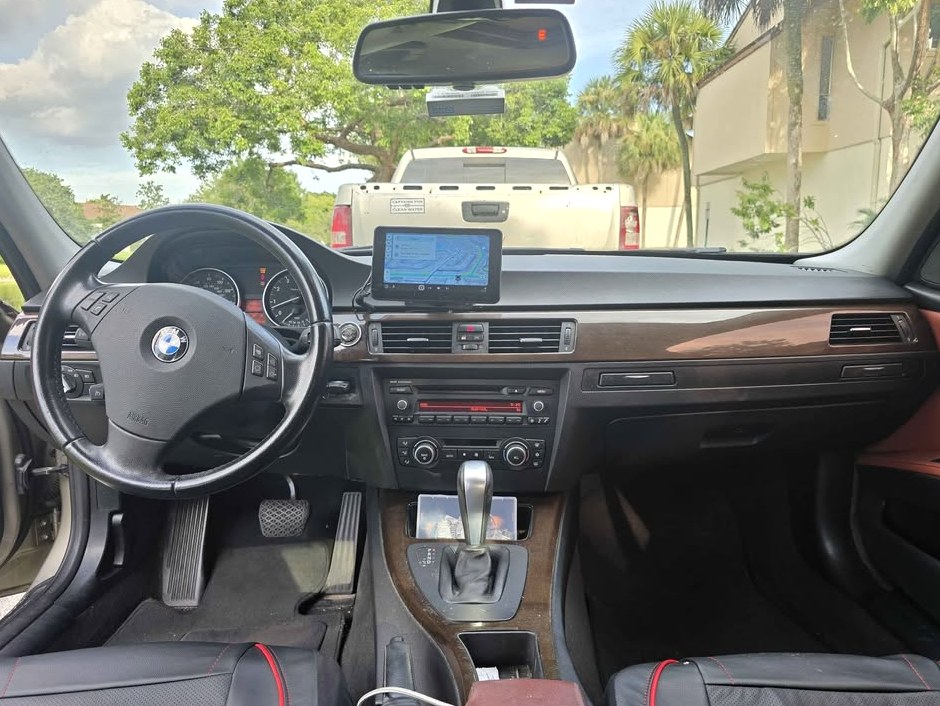 2011 BMW 3 series 328i