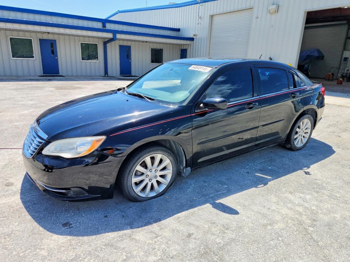 2013 Chrysler 200