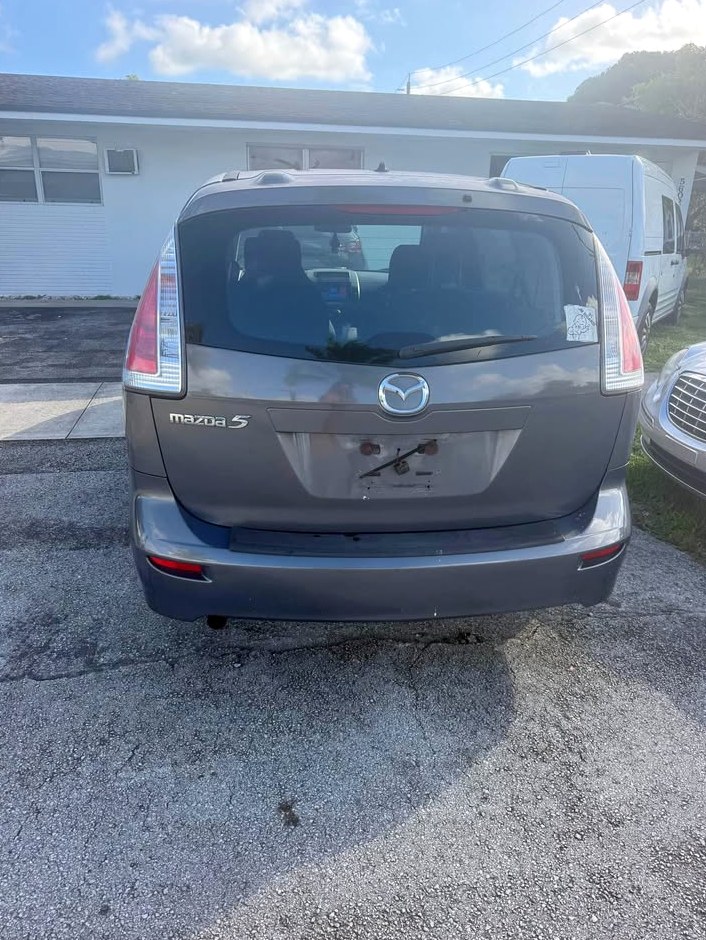 2008 Mazda 5 Sport Minivan