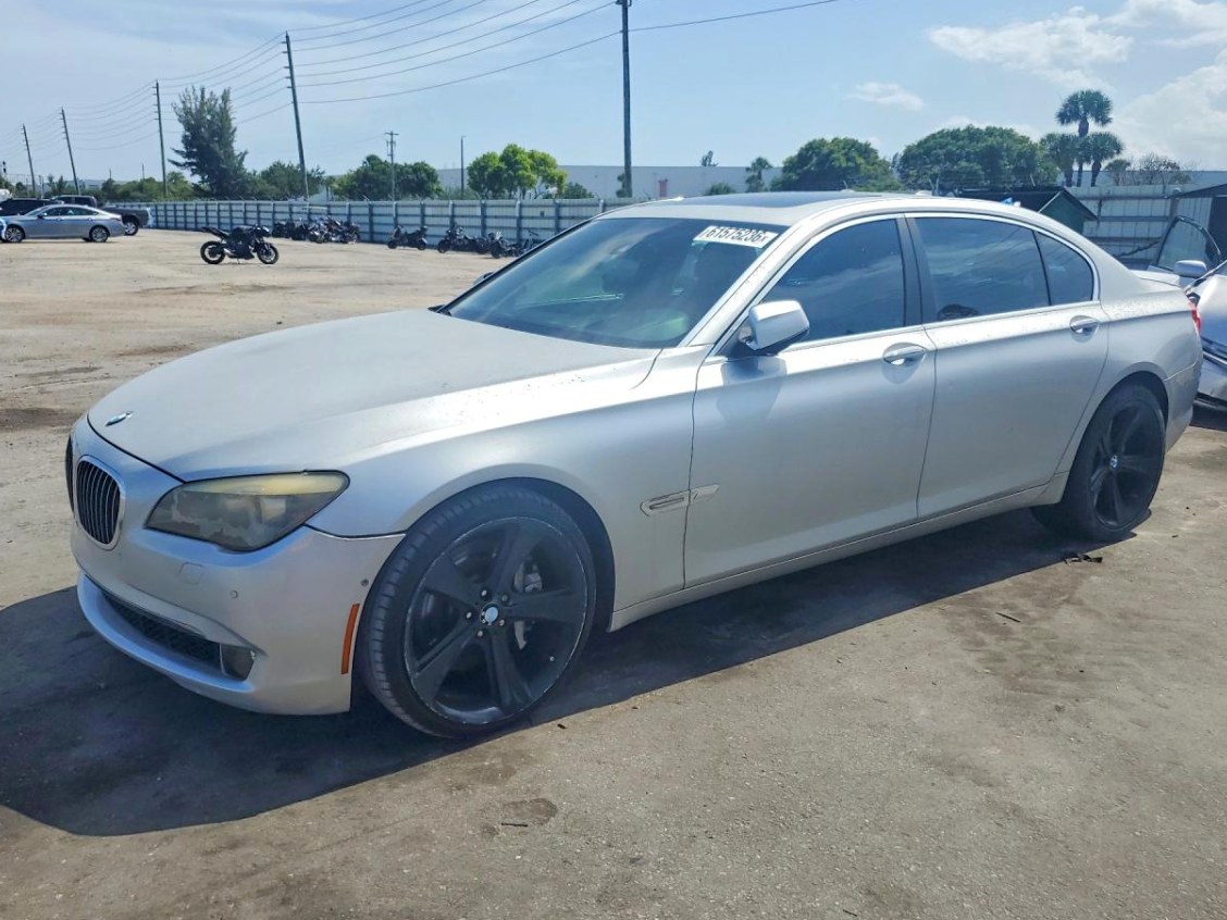 2009 Bmw 750