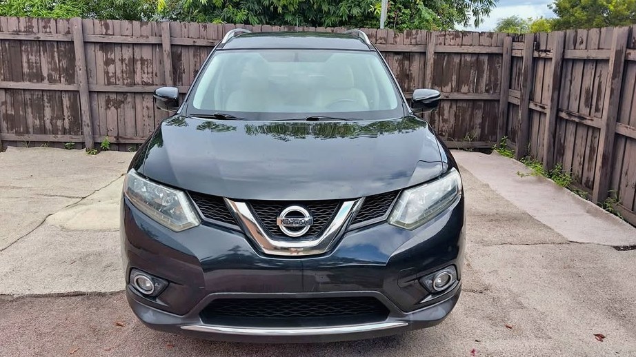 2016 Nissan Rogue SL Sport