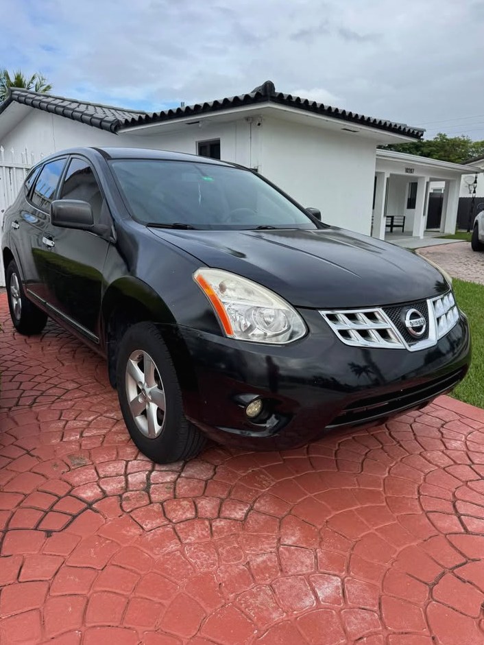2012 Nissan Rogue sport S