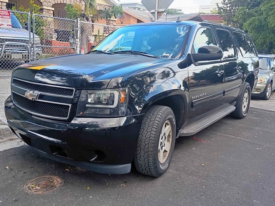 2011 Chevrolet Suburban 2500 Commercial